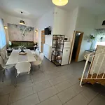 Liliana Es Csonakhaz * Badacsonytomaj