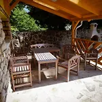 Apartament Liliana Es Csonakhaz *
